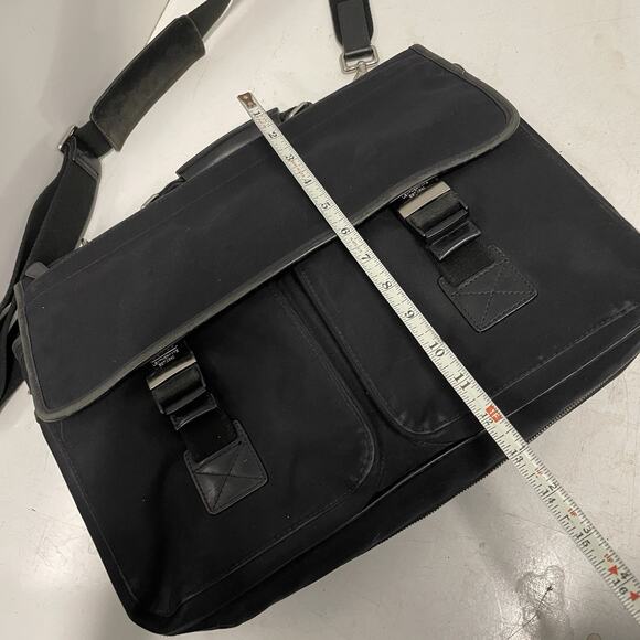 Coach Black Messenger No K15-6410 Thompson Briefcase Laptop Bag Canvas Leather - Picture 6 of 12